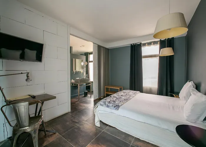 Pensión Richelieu 4*